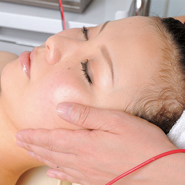 小顔アンチエイジング・形状記憶リフトアップエステ