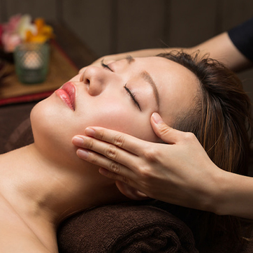 毛穴スッキリ 艶肌コース