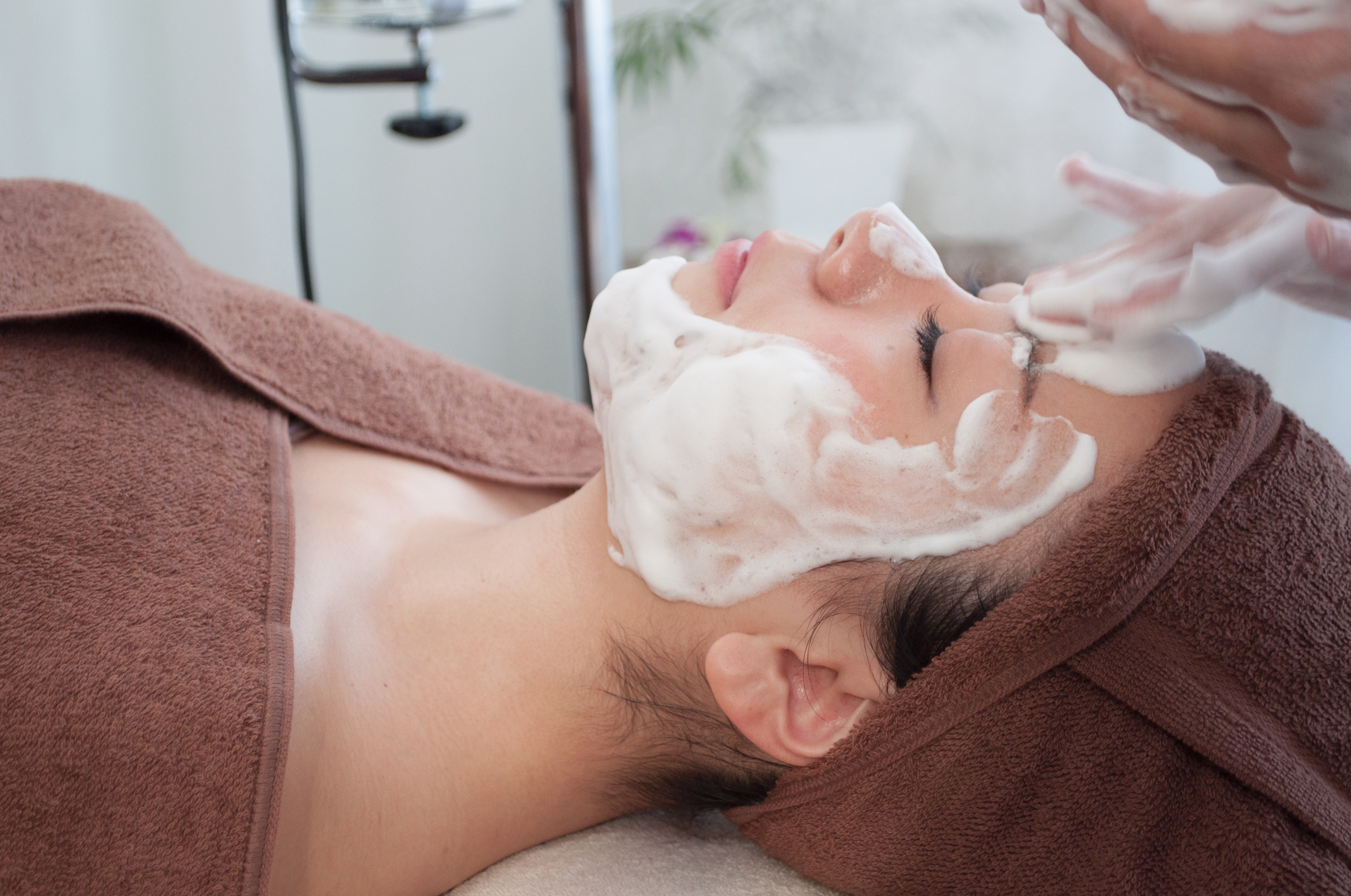 奥深(OKUBUKA)泡毛穴洗浄 プレミアム エイジングコース(110分)